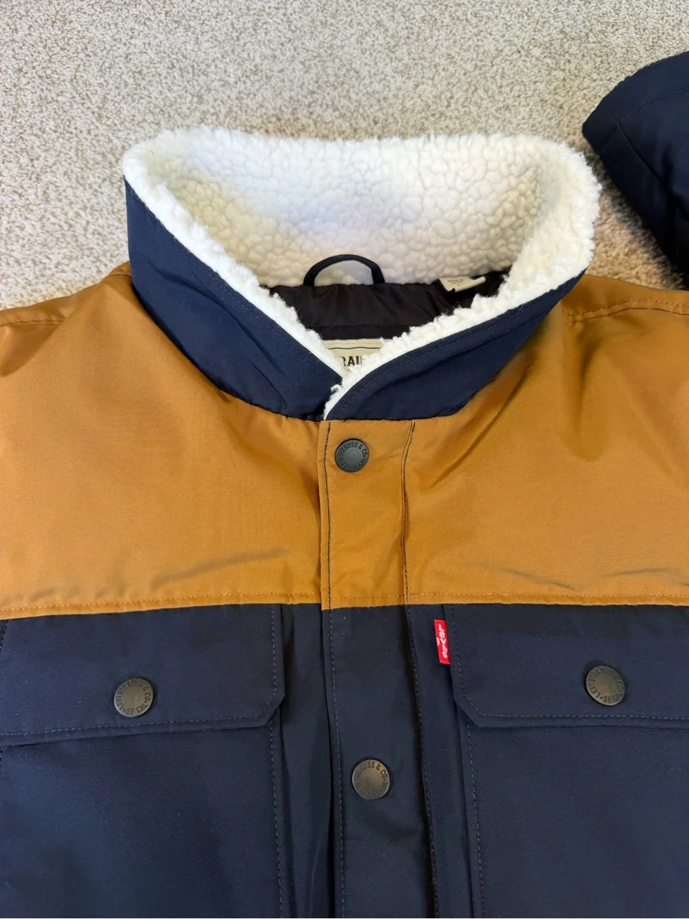 Levi's Men's Puffer Jacket Navy Blue Zipper Snaps Sherpa Collar Large
